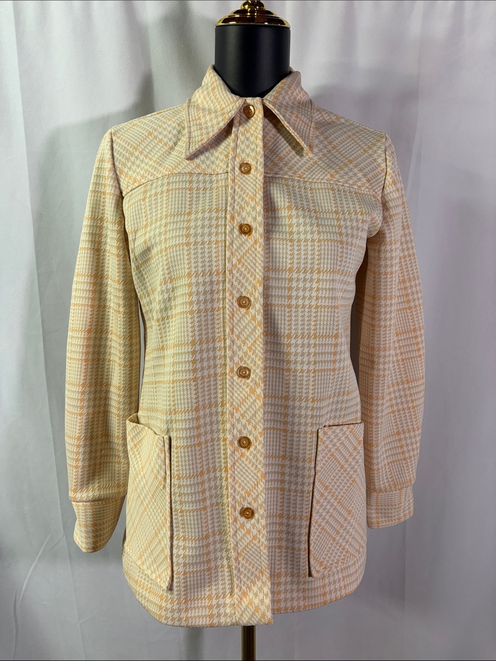 Vintage 70s Montgomery Ward Peach Orange Houndstooth Print Button Down Shirt